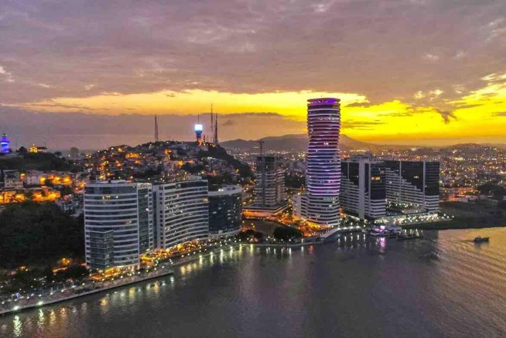 Bellini Luxury - Puerto Santa Ana Apartment Гуаякуил Екстериор снимка